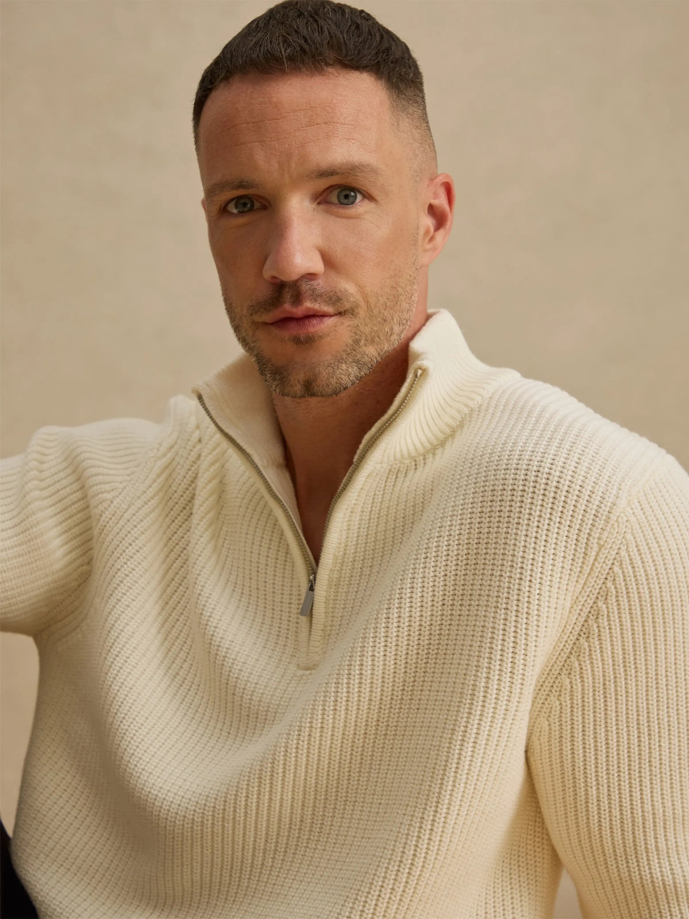 OFF WHITE QUARTER ZIP SWEATER