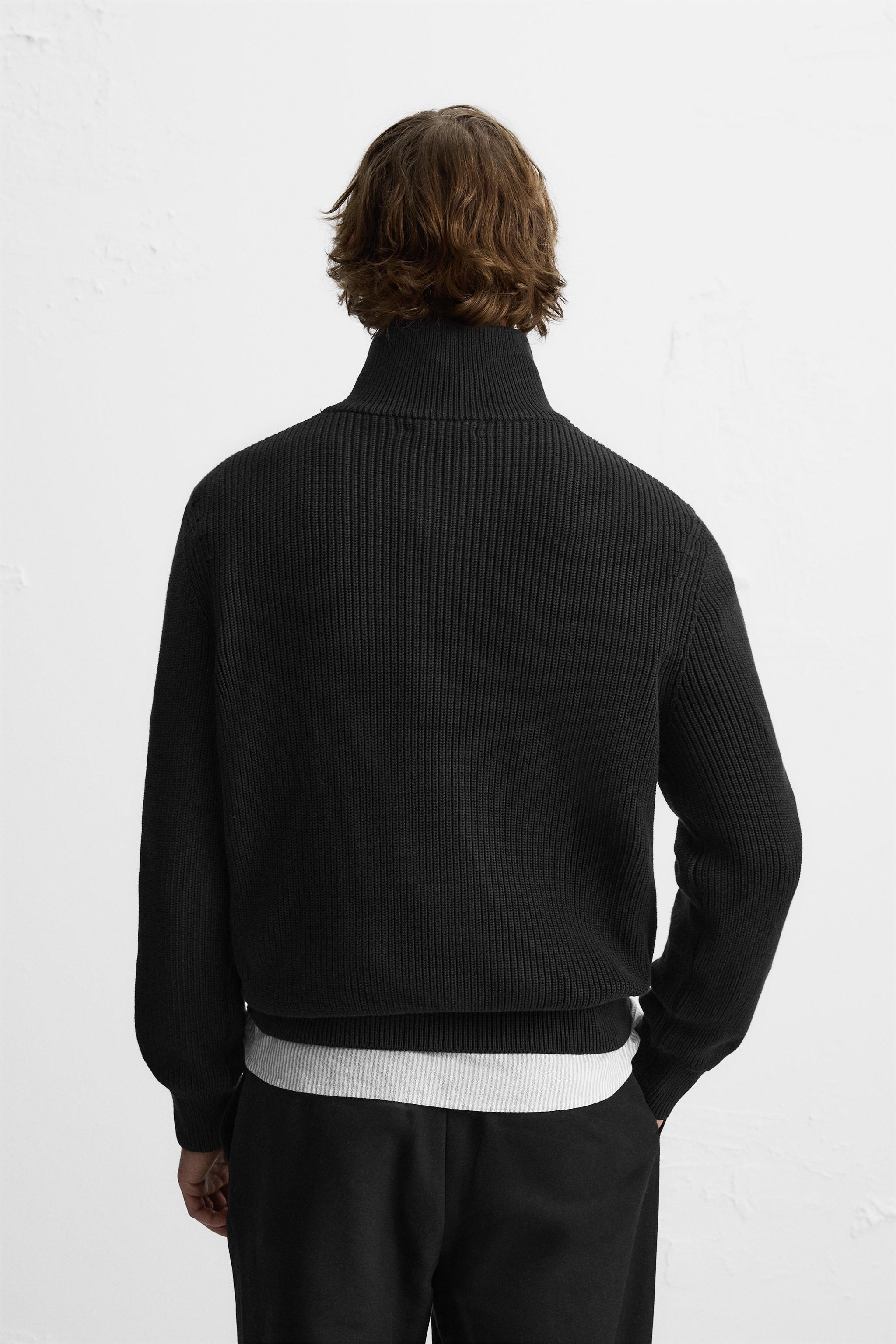 Black Quarter~Zip Sweater